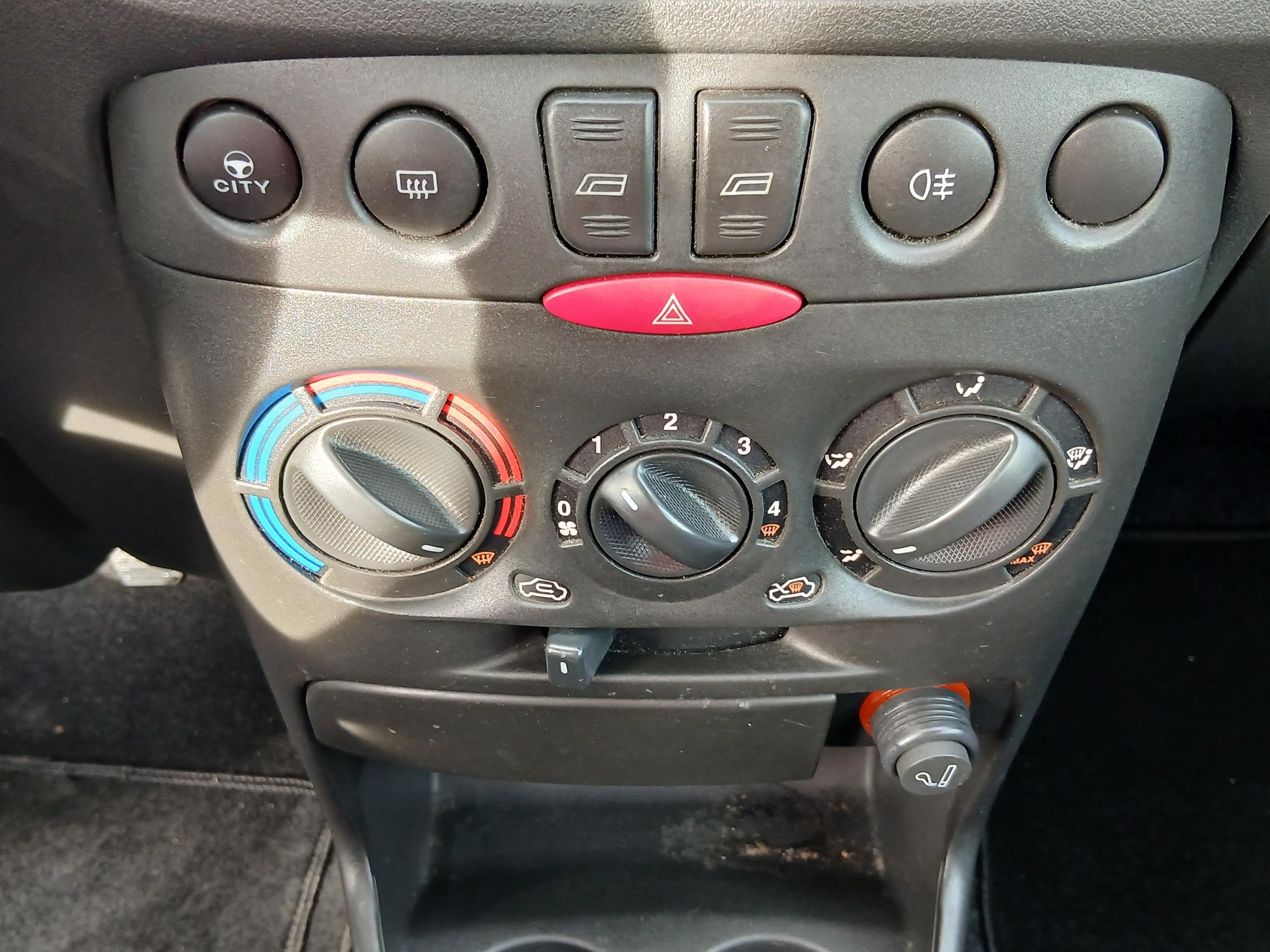 Fiat Punto, 2002 - pohled č. 14