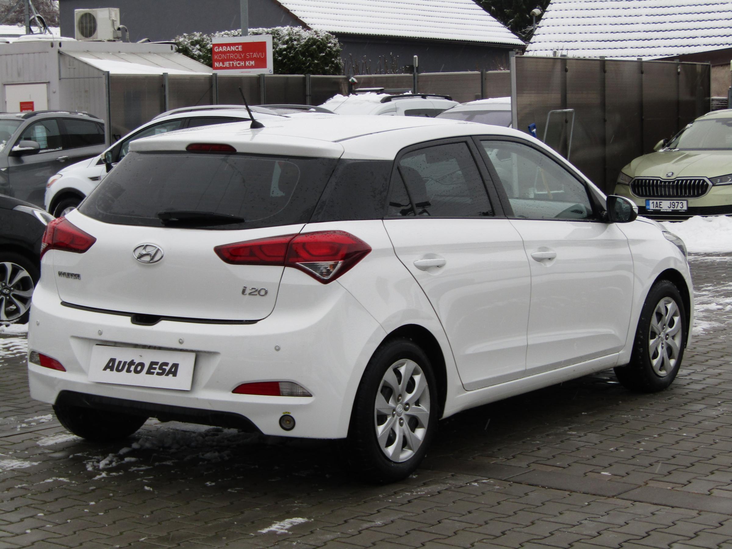 Hyundai i20, 2016 - pohled č. 4