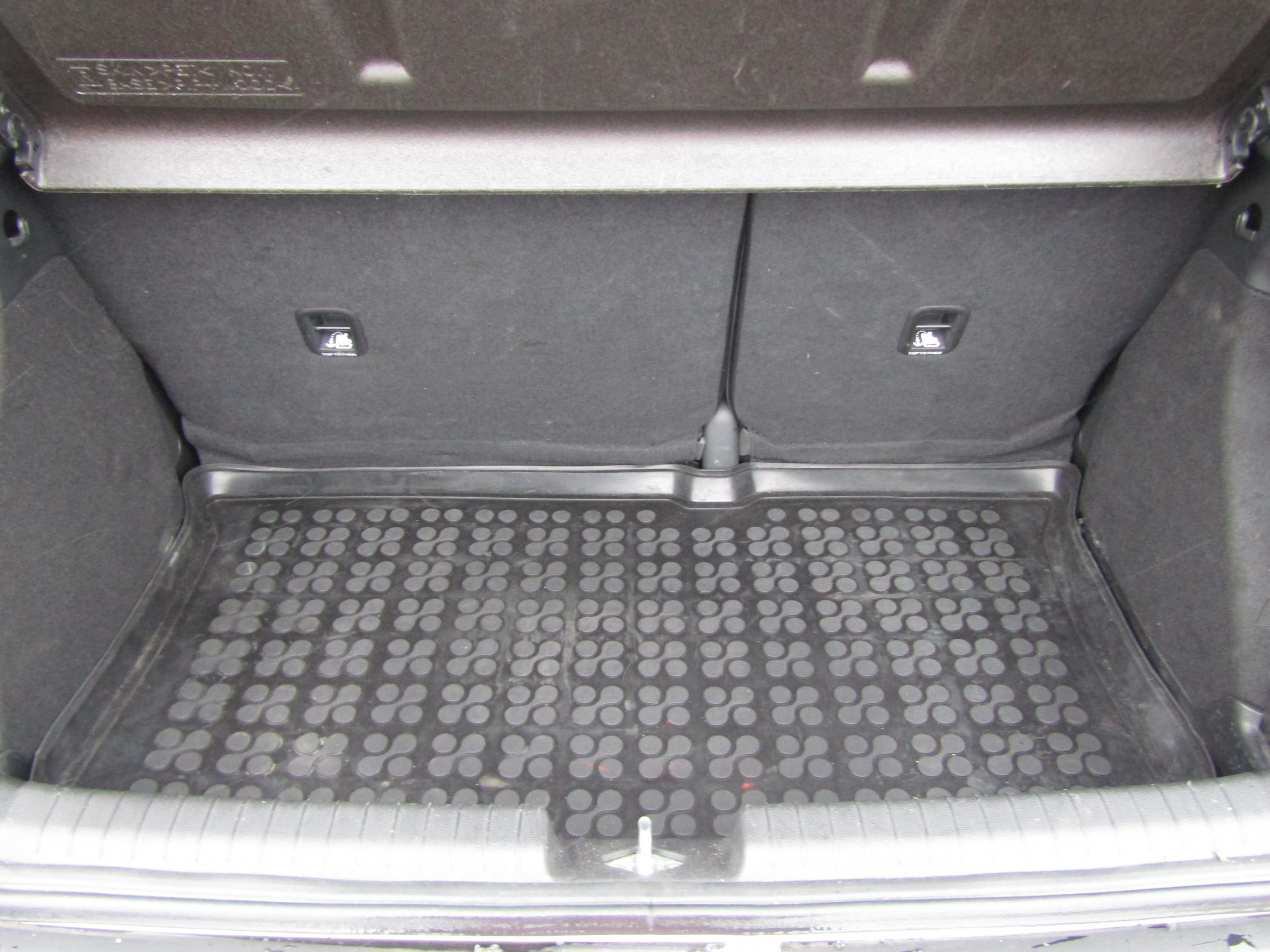 Hyundai i20, 2016 - pohled č. 7