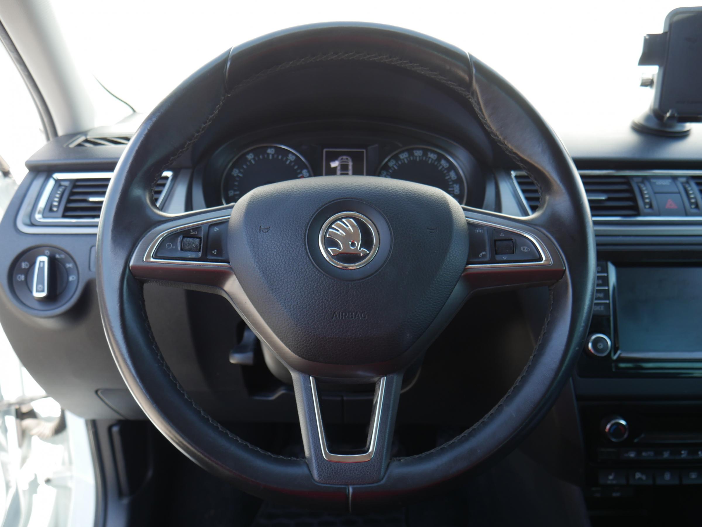 Škoda Rapid, 2017 - pohled č. 17