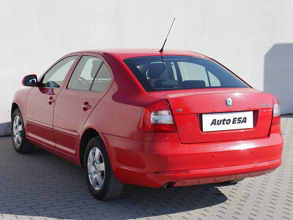 Škoda Octavia II 1.6TDI Ambiente