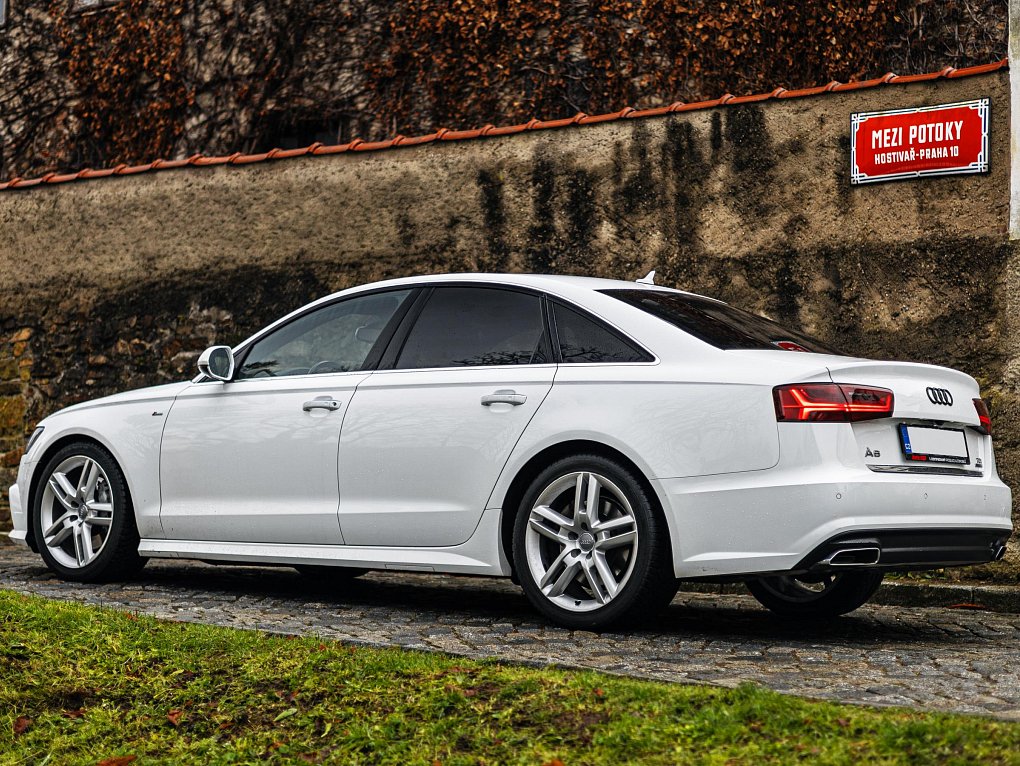 Audi A6 3.0TDi S-line Quattro