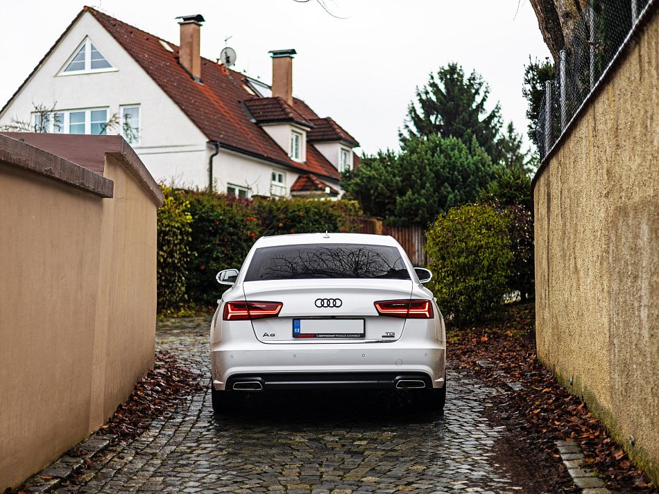 Audi A6 3.0TDi S-line Quattro