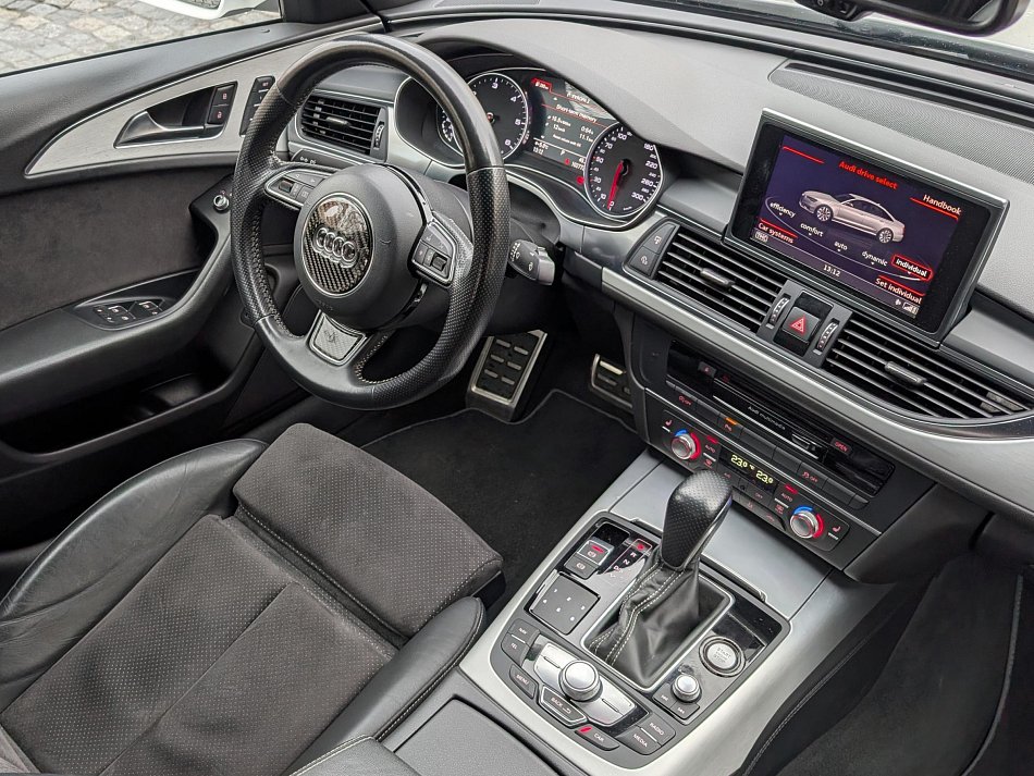 Audi A6 3.0TDi S-line Quattro