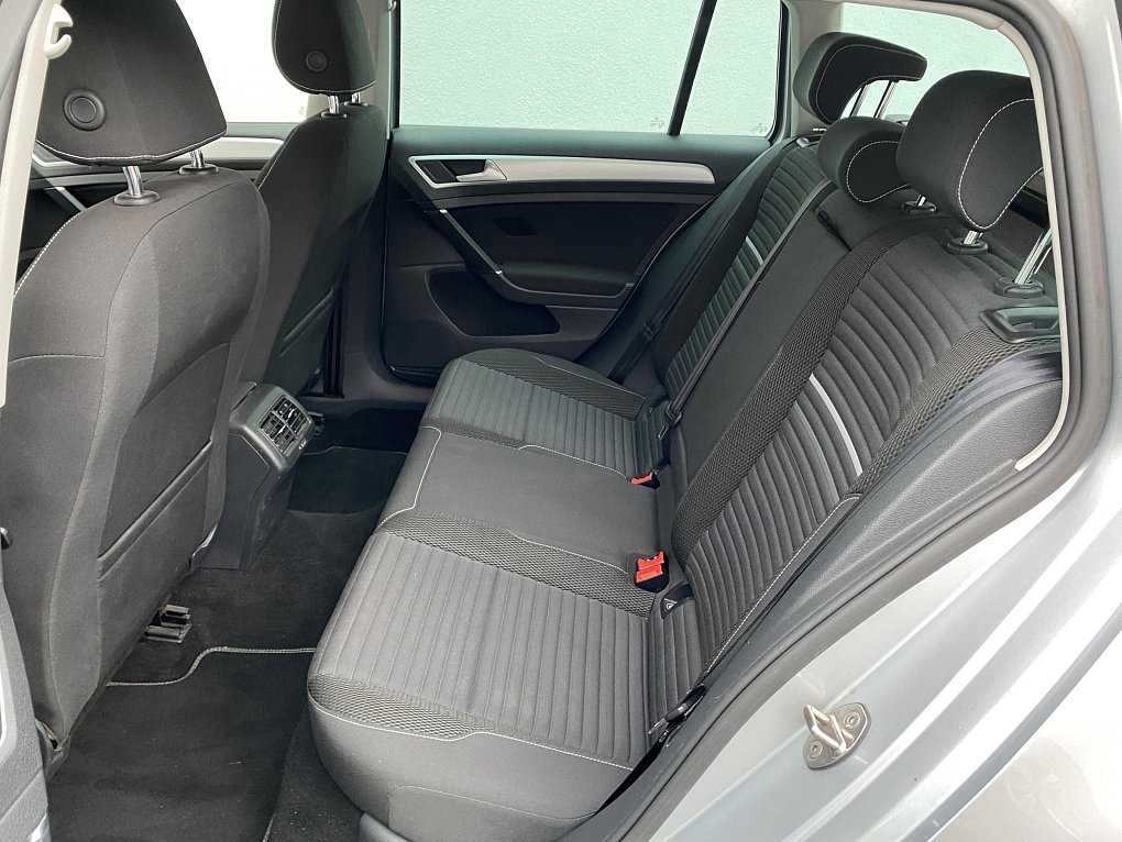 Volkswagen Golf 2.0 TDi CUP