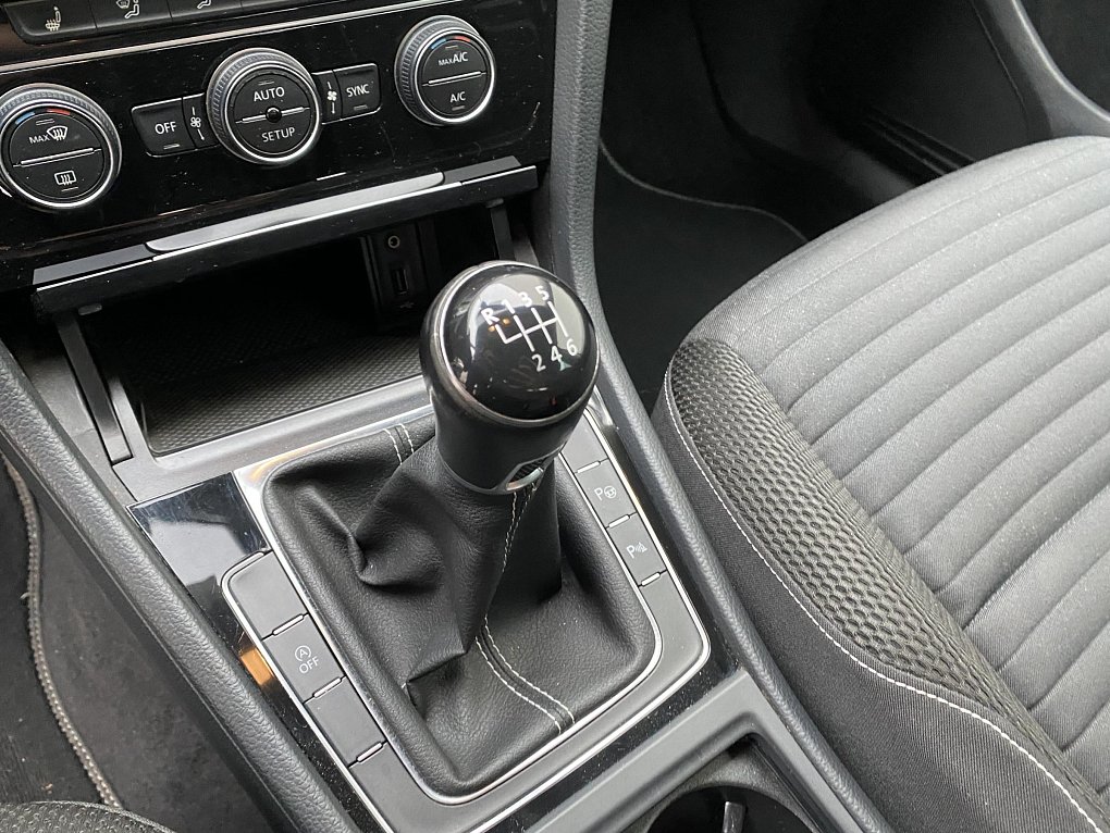 Volkswagen Golf 2.0 TDi CUP