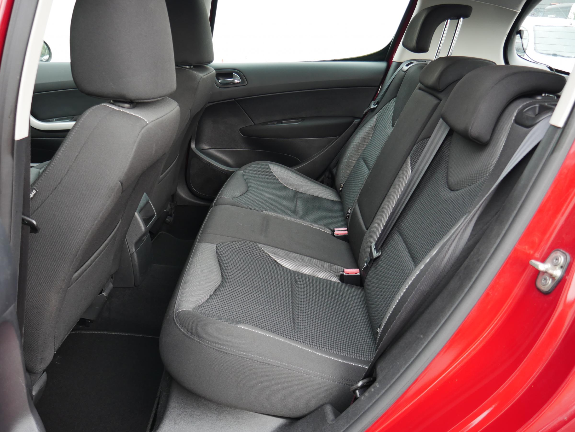 Peugeot 308, 2012 - pohled č. 11