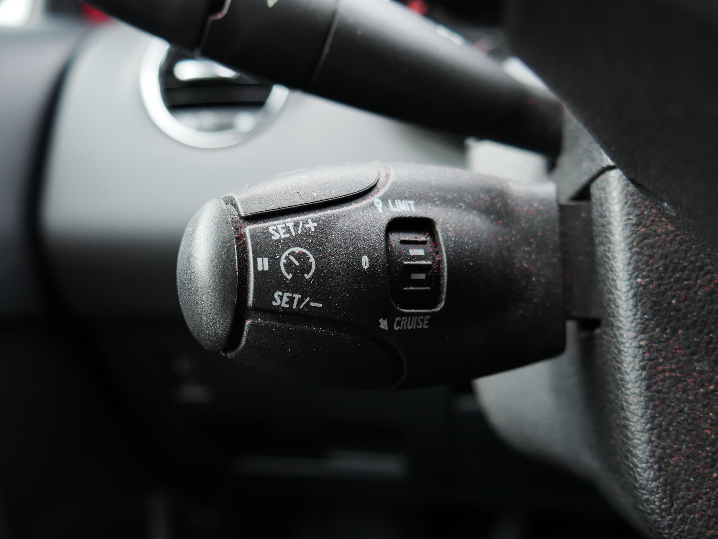 Peugeot 308, 2012 - pohled č. 14