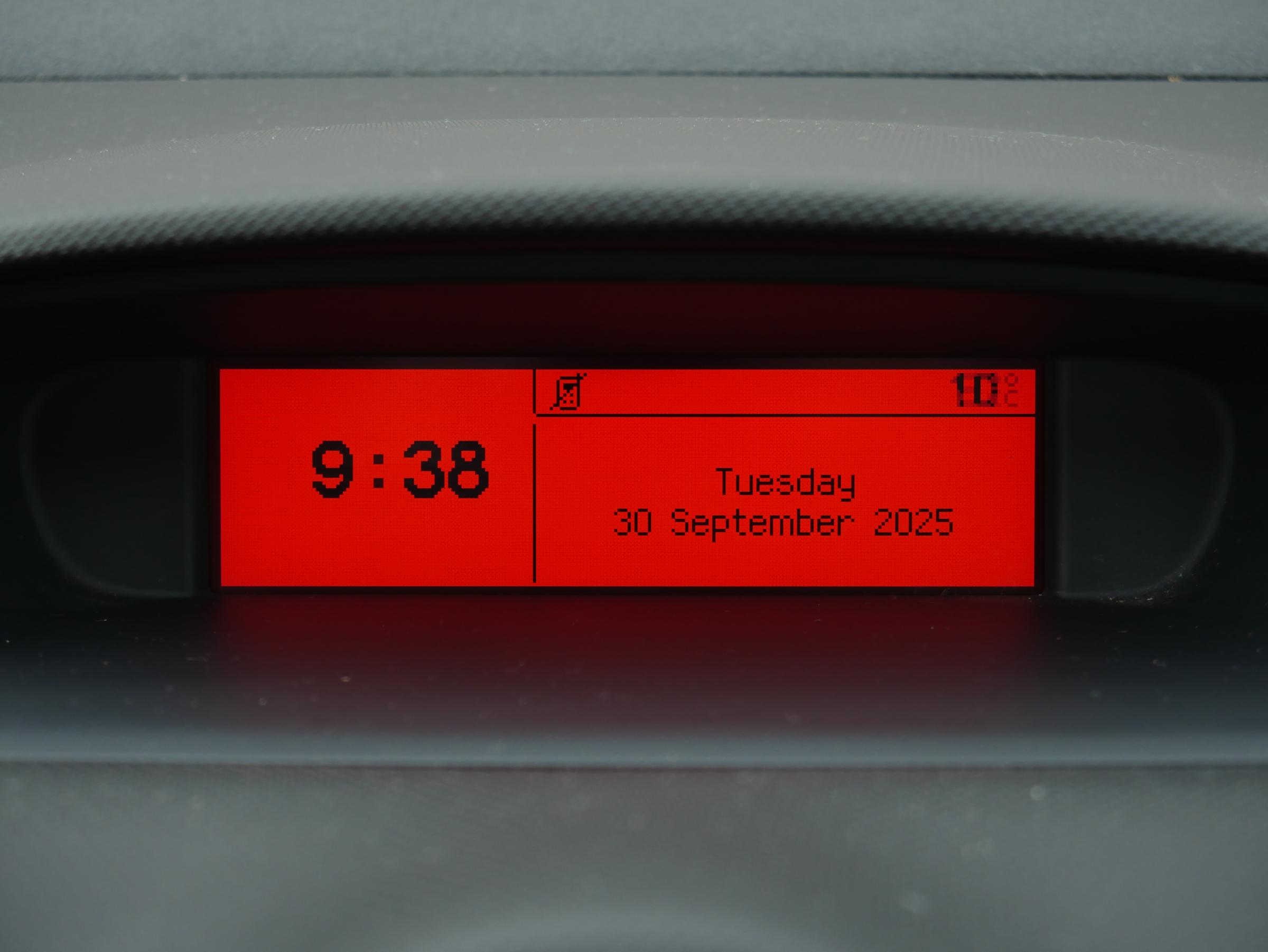 Peugeot 308, 2012 - pohled č. 16