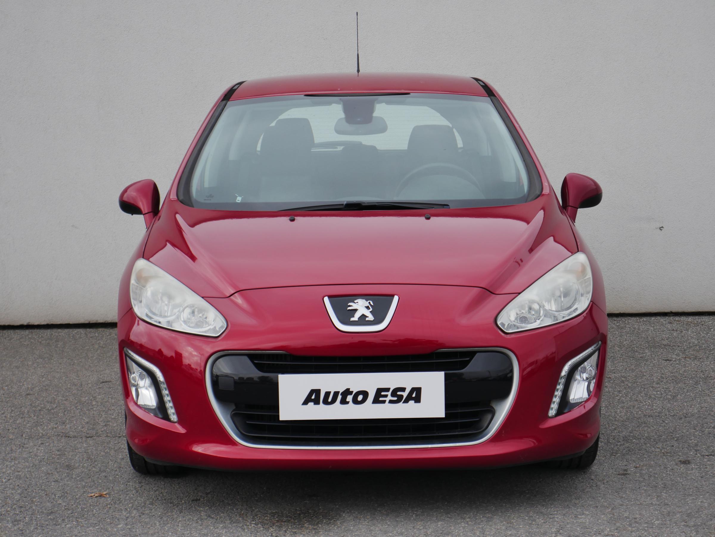 Peugeot 308, 2012 - pohled č. 2