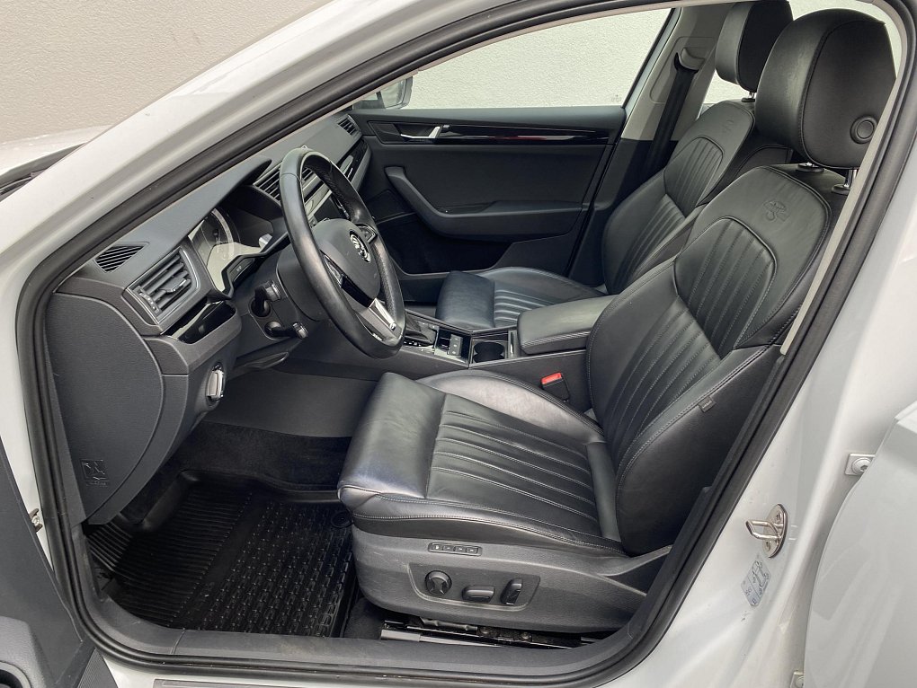 Škoda Superb III 2.0 TDi Style 4x4