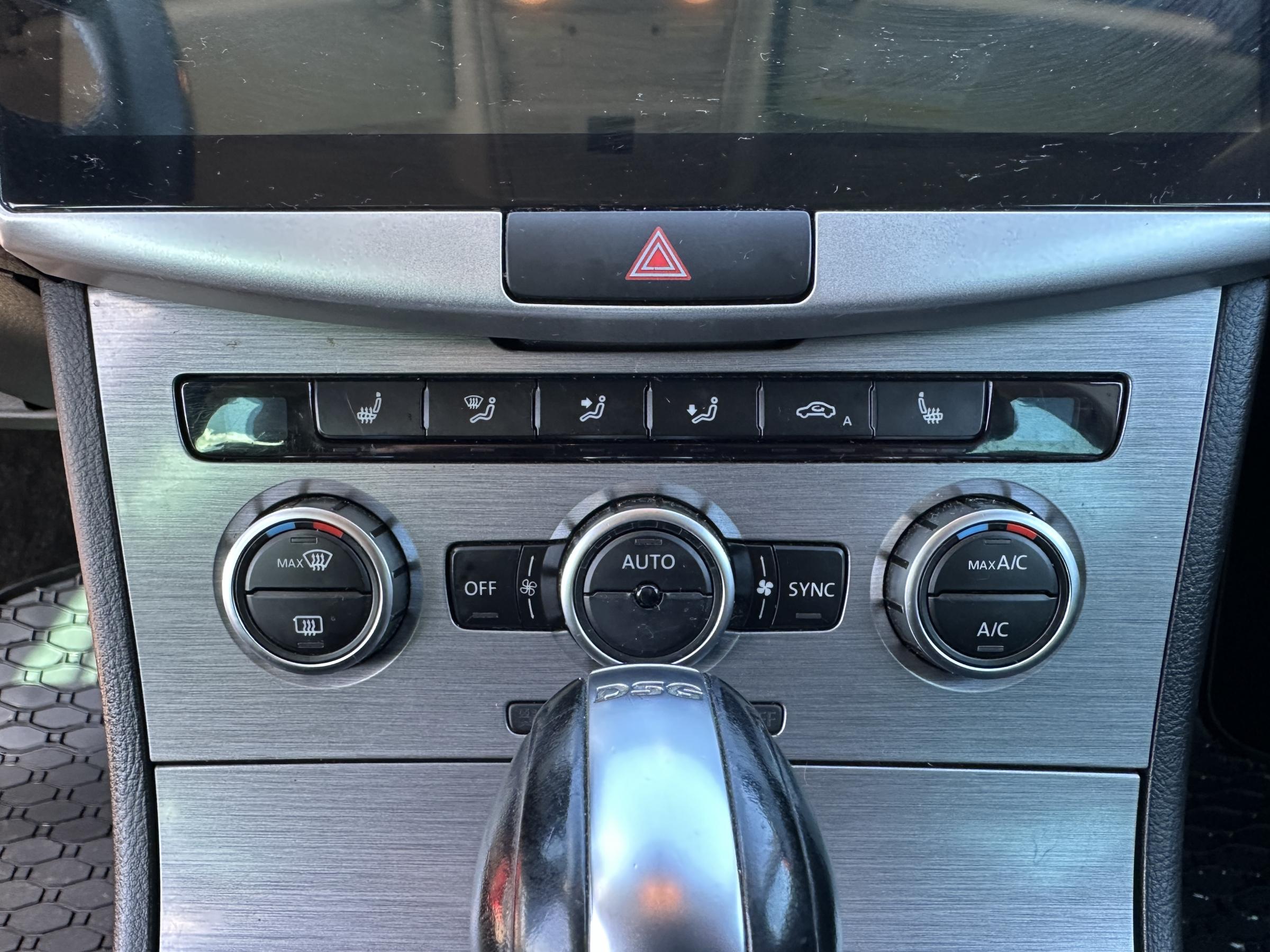 Volkswagen Passat, 2013 - pohled č. 16