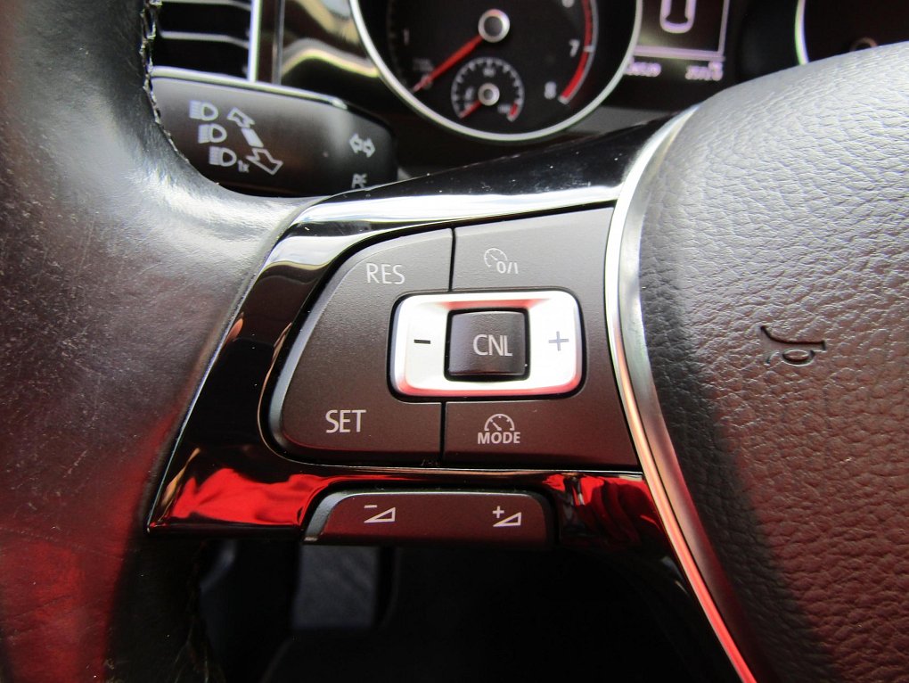 Volkswagen Sportsvan 1.4 TSi 