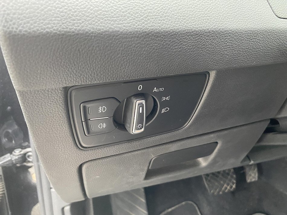 Volkswagen Passat 2.0 TDi Elegance
