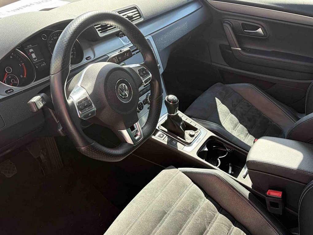 Volkswagen CC 2.0TDi 