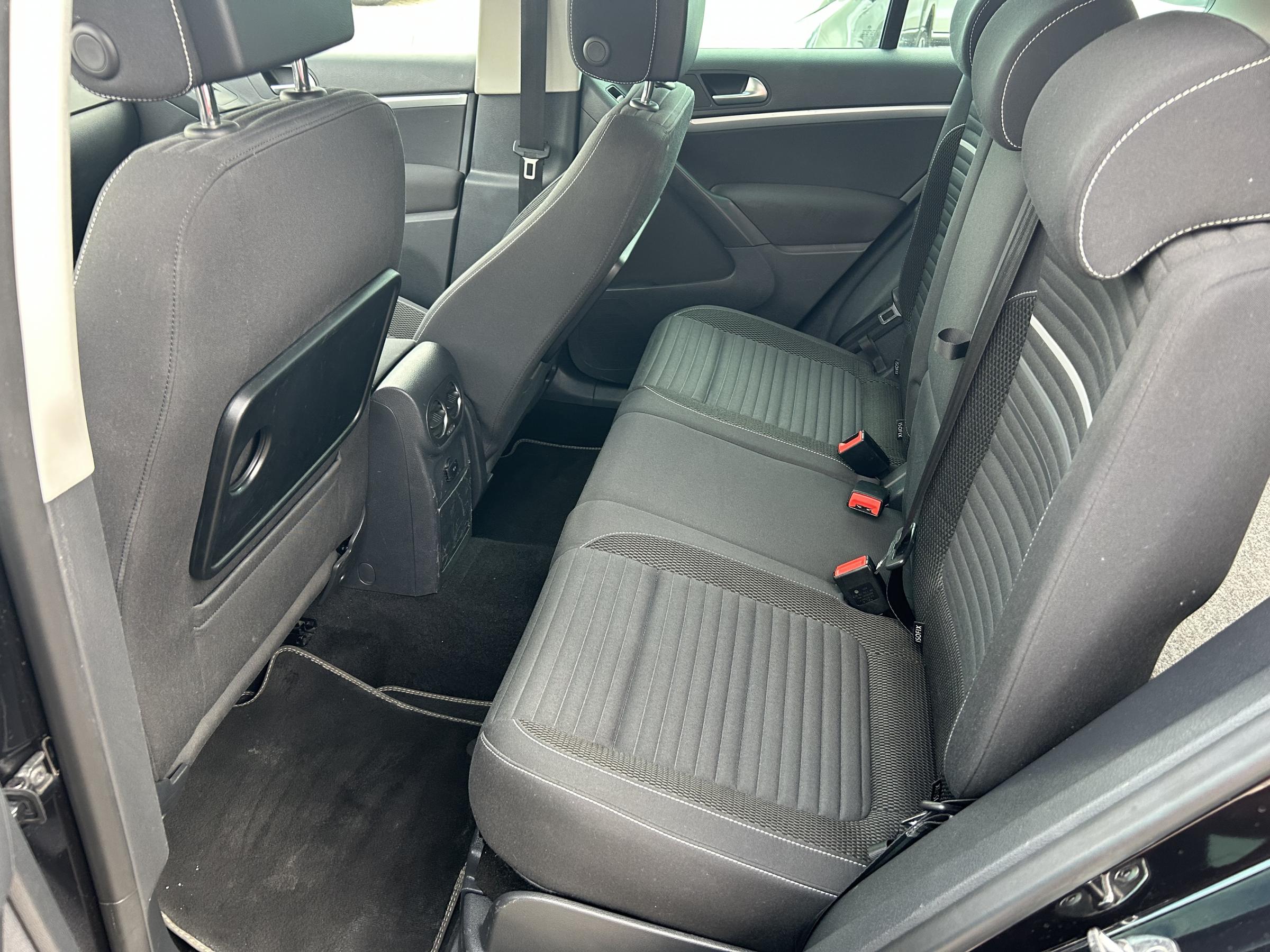 Volkswagen Tiguan, 2015 - pohled č. 9