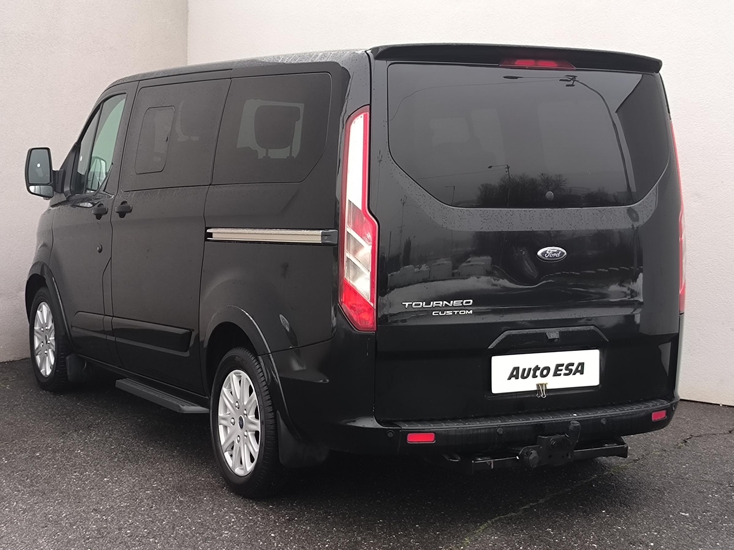 Ford Tourneo Custom, 2017 - pohled č. 6