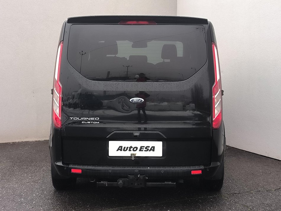 Ford Tourneo Custom 2.0TDCi Titanium