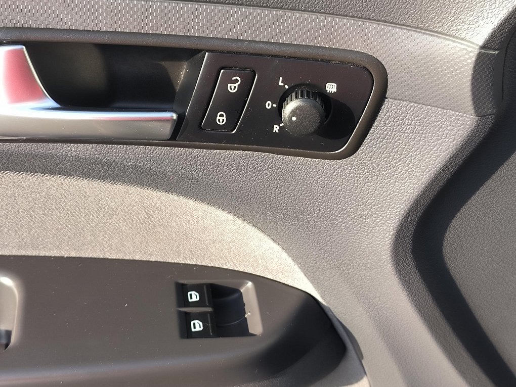 Volkswagen Caddy 2.0TDi Comfortline MAXi 7míst