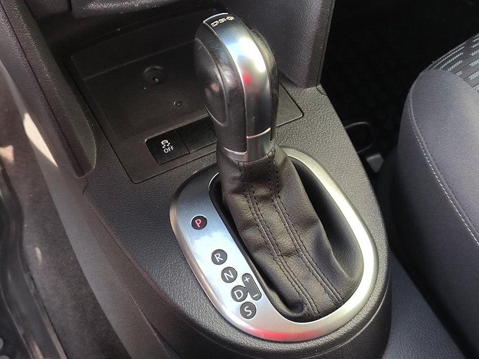 Volkswagen Caddy 2.0TDi Comfortline MAXi 7míst