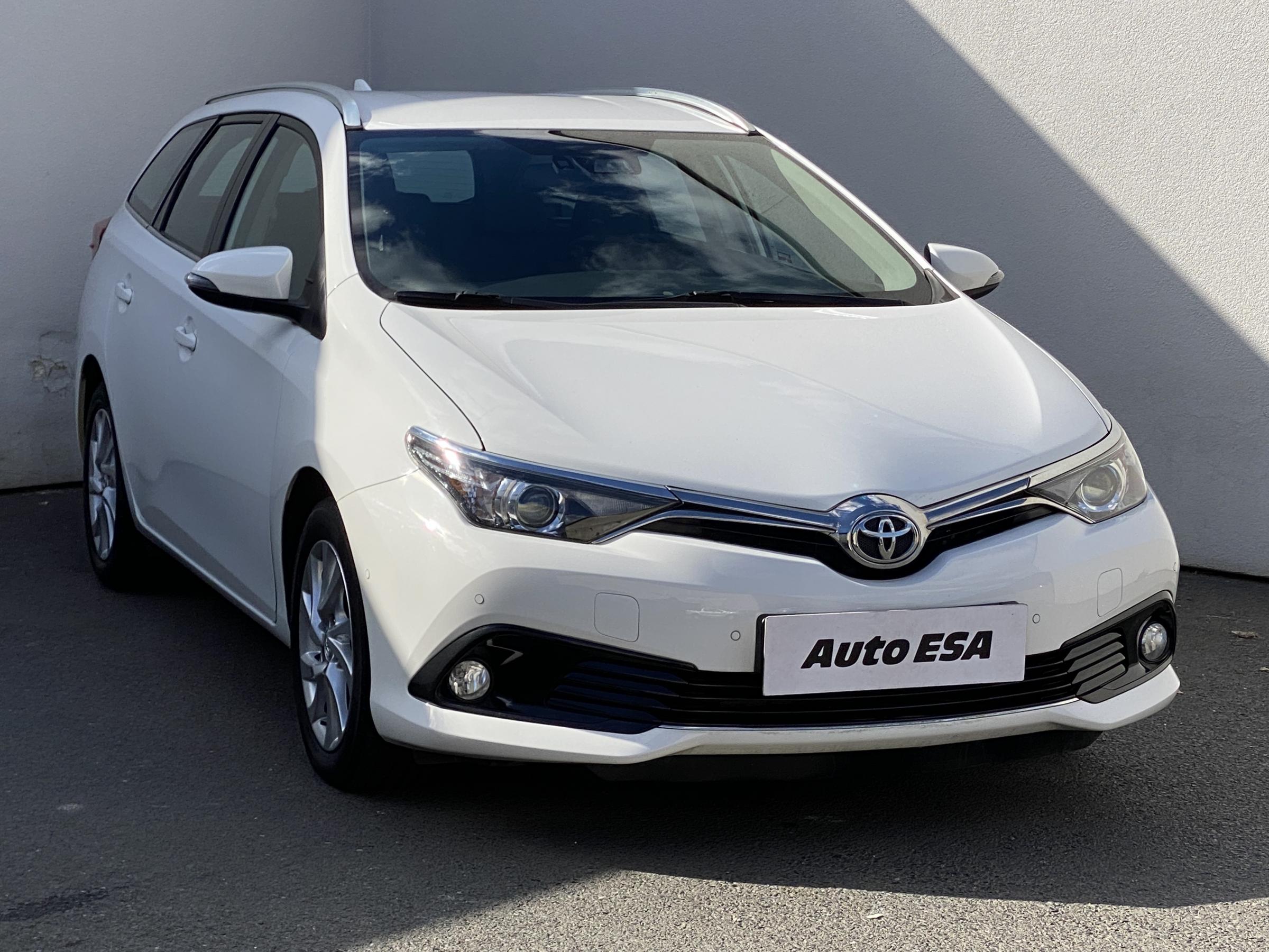 Toyota Auris, 2018 - pohled č. 1