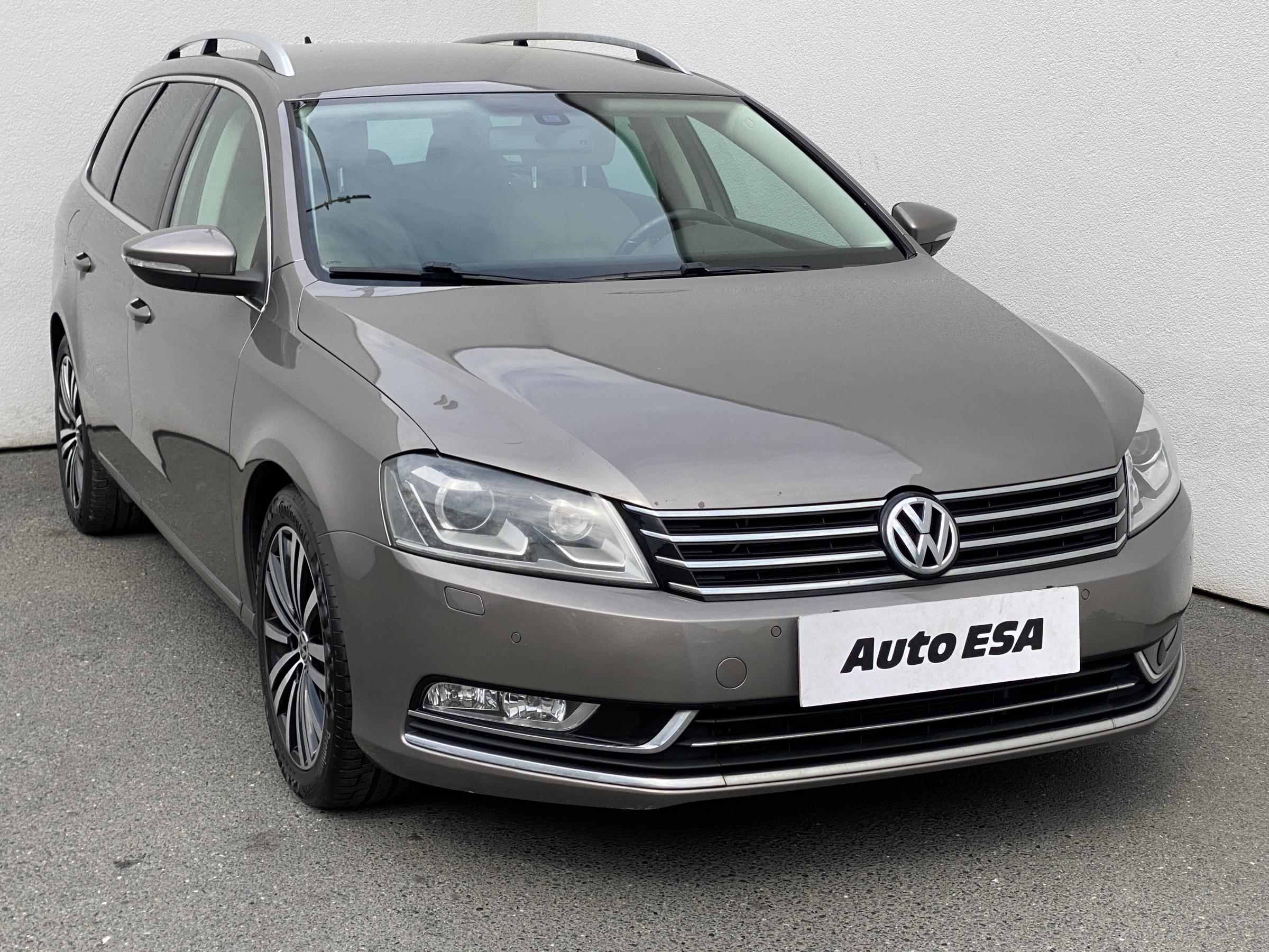 Volkswagen Passat, 2011 - celkový pohled