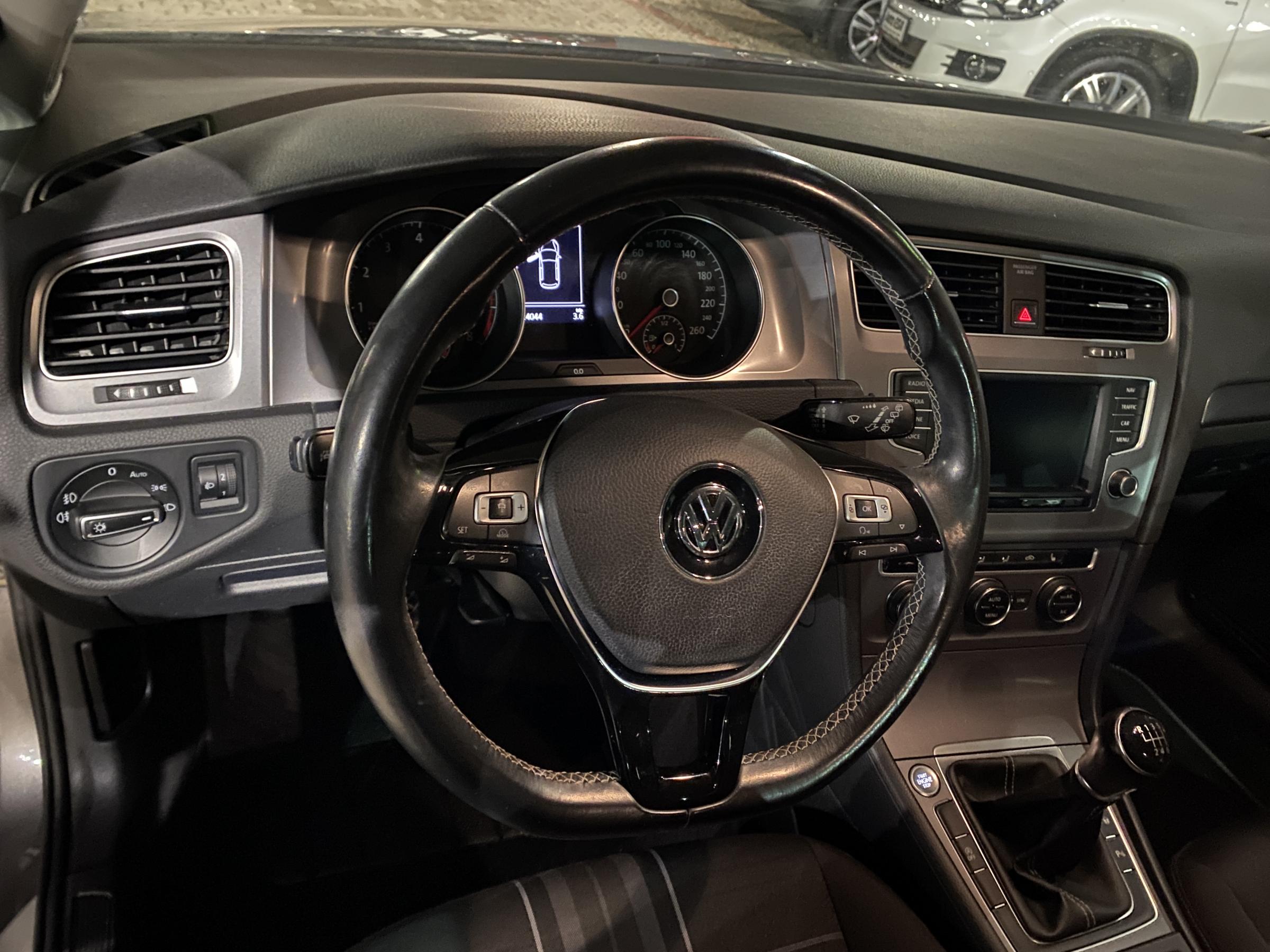 Volkswagen Golf, 2015 - pohled č. 12