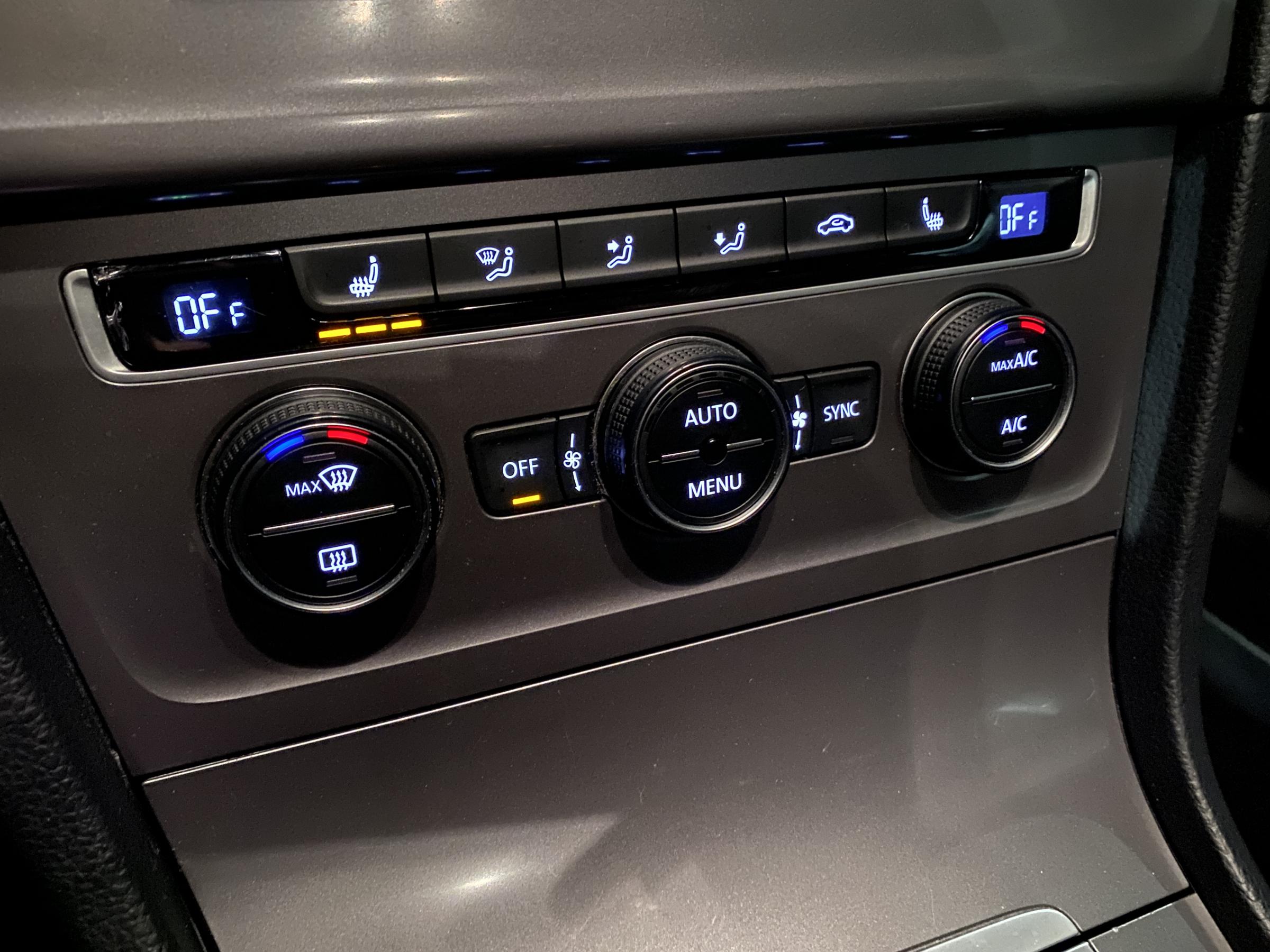 Volkswagen Golf, 2015 - pohled č. 14