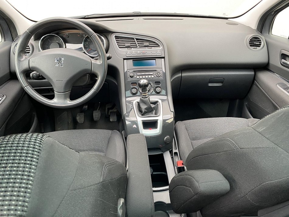 Peugeot 5008 1.6 HDi 