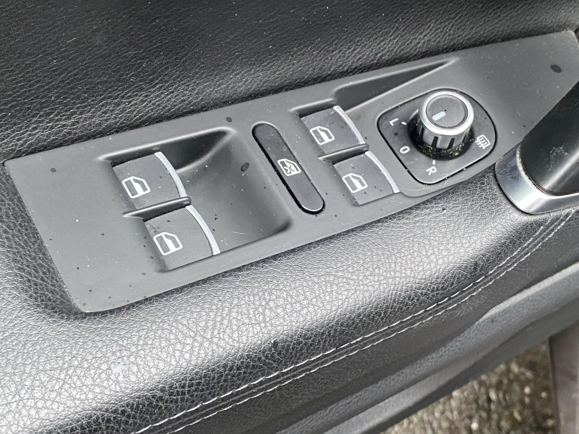 Volkswagen CC, 2013 - pohled č. 11