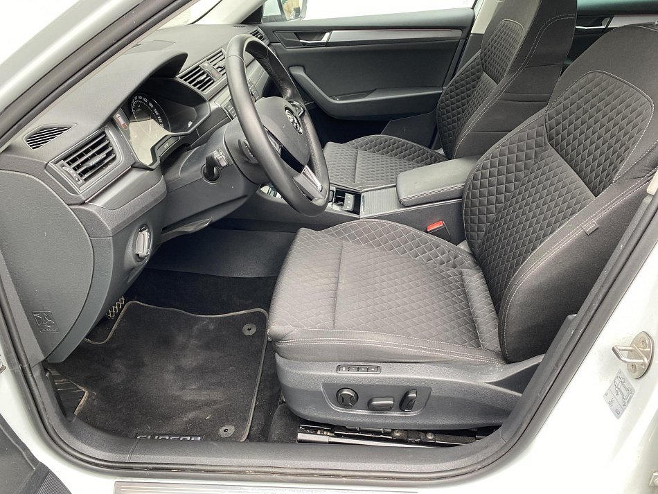 Škoda Superb III 2.0 TSi Style