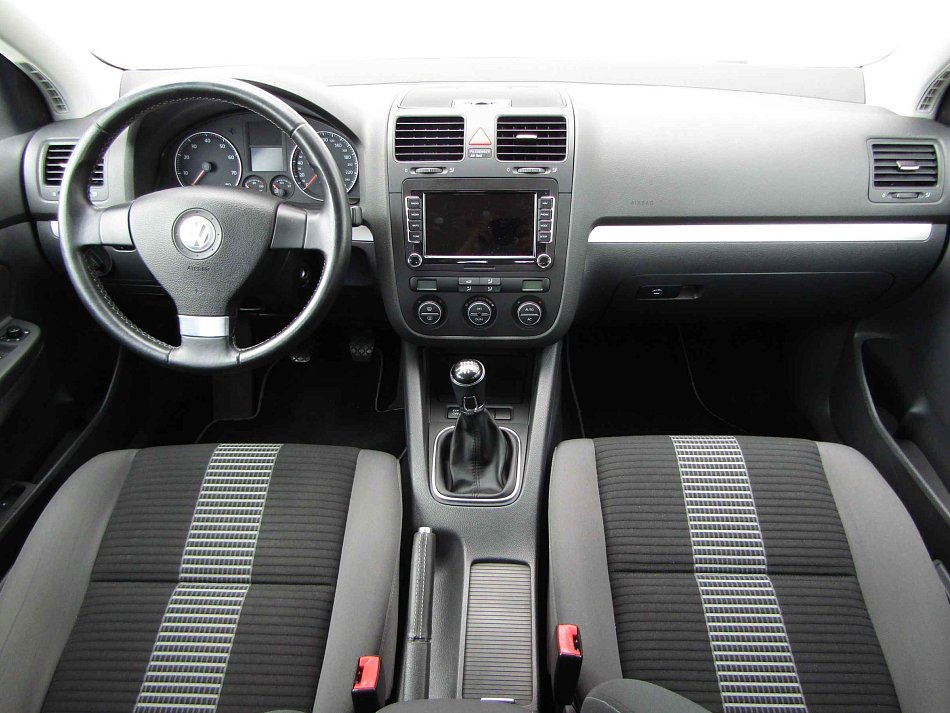Volkswagen Golf 1.6i 