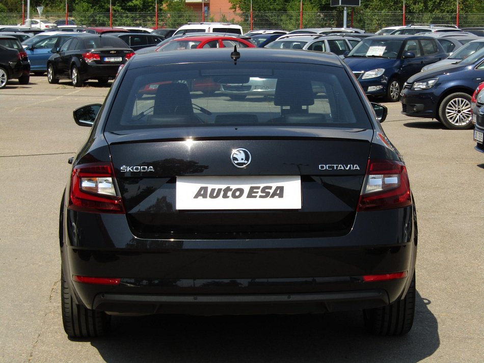 Škoda Octavia III 2.0TSi Style