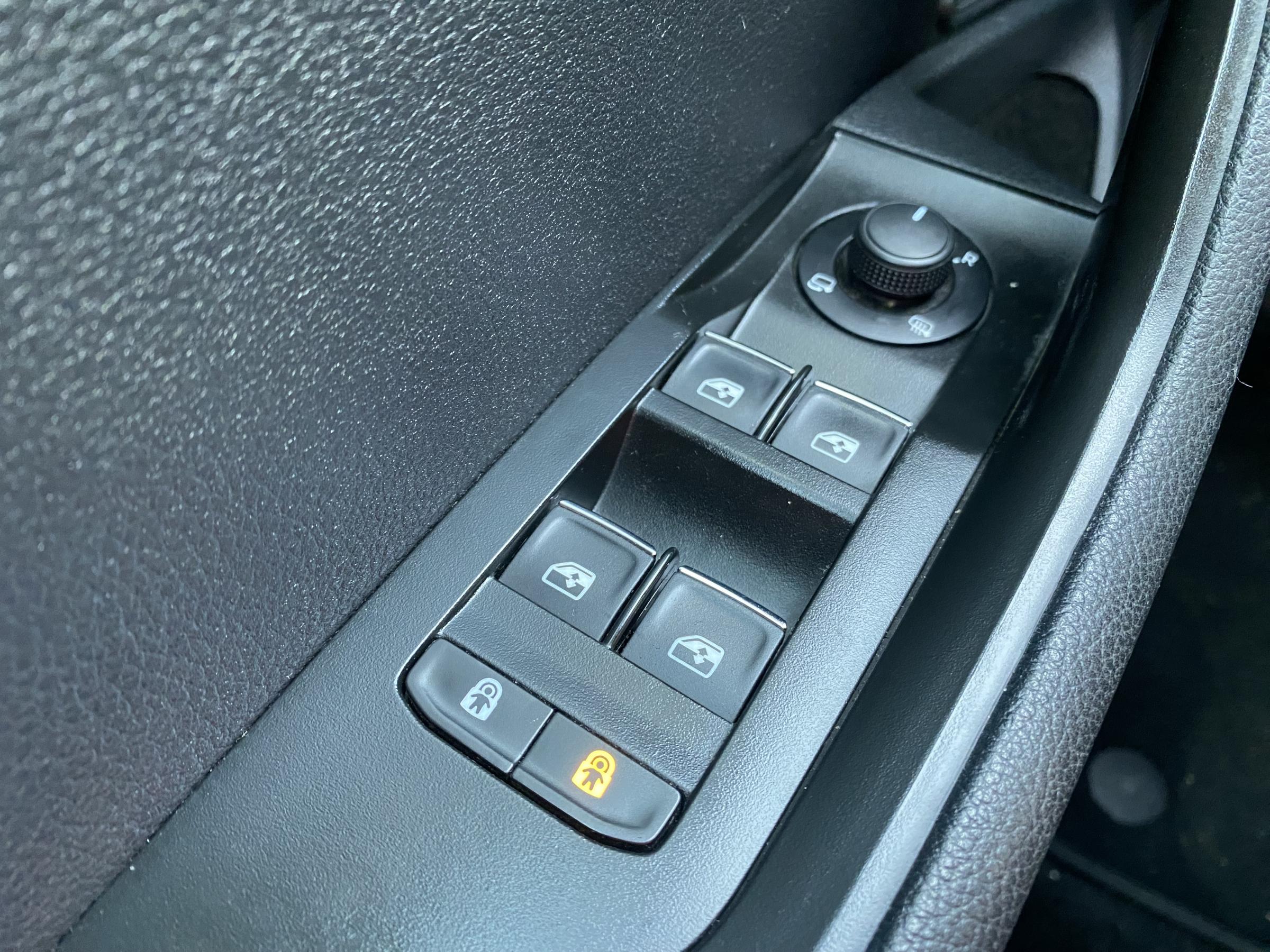 Škoda Superb III, 2018 - pohled č. 11