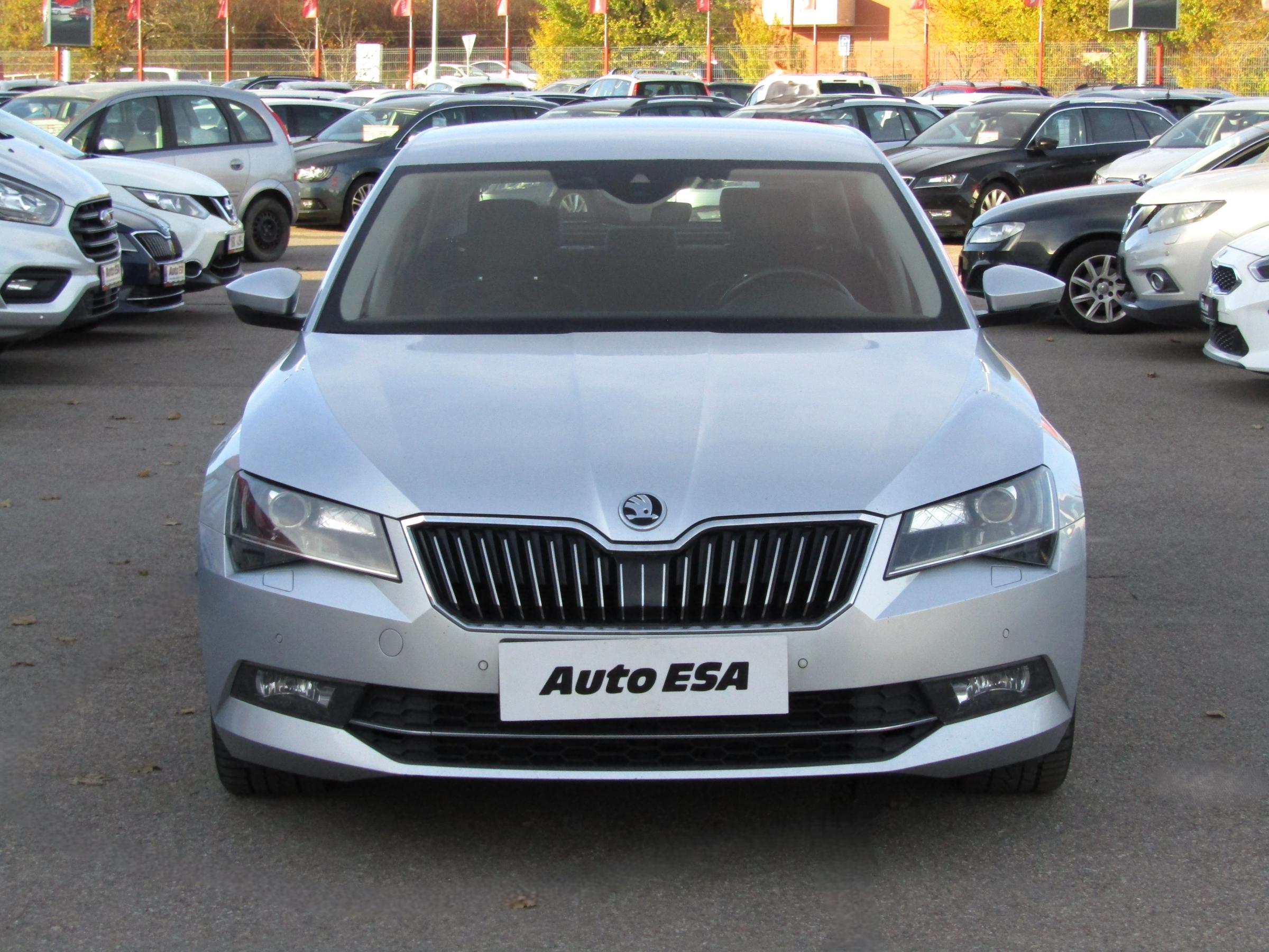 Škoda Superb III, 2018 - pohled č. 2