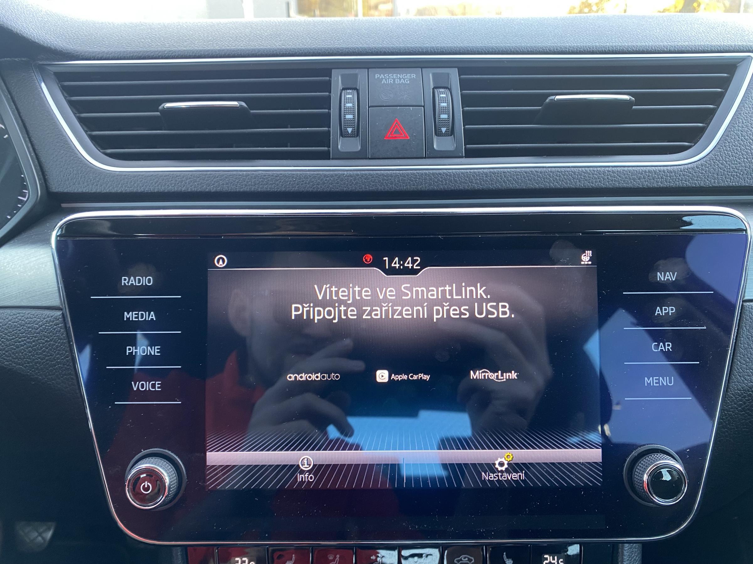 Škoda Superb III, 2018 - pohled č. 20