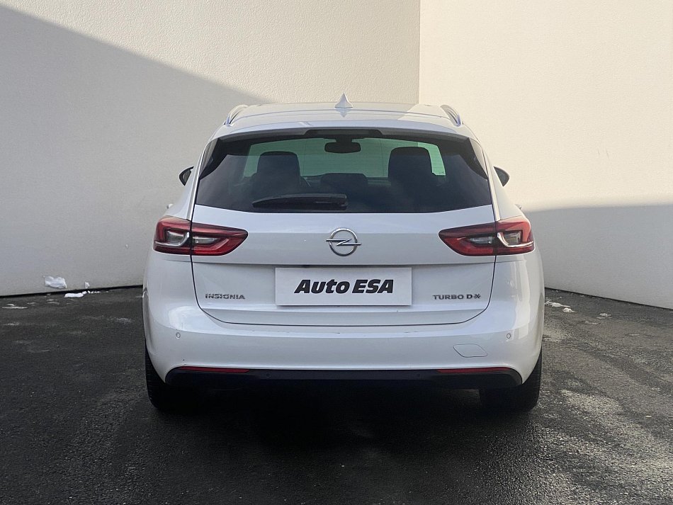 Opel Insignia 2.0 CDTI 