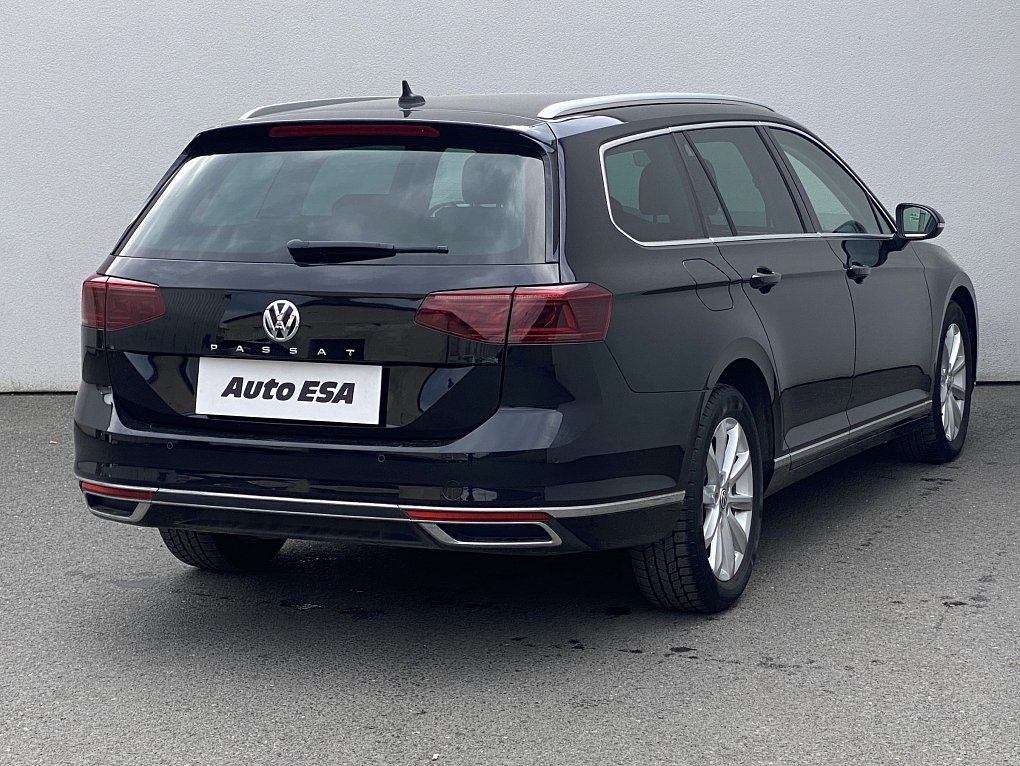 Volkswagen Passat 2.0 TDi Elegance