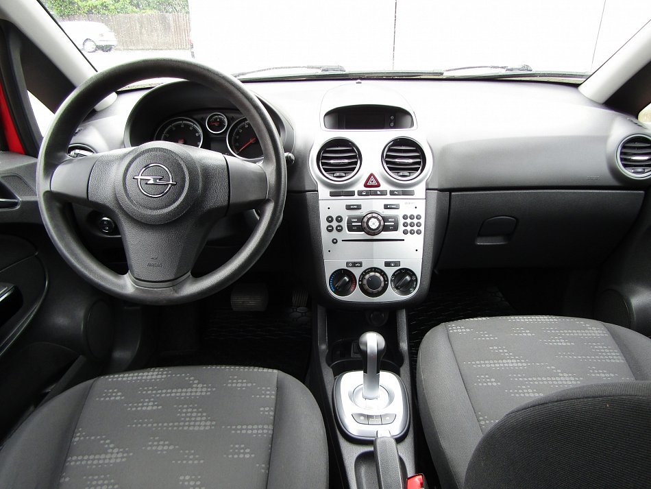 Opel Corsa 1.2i 