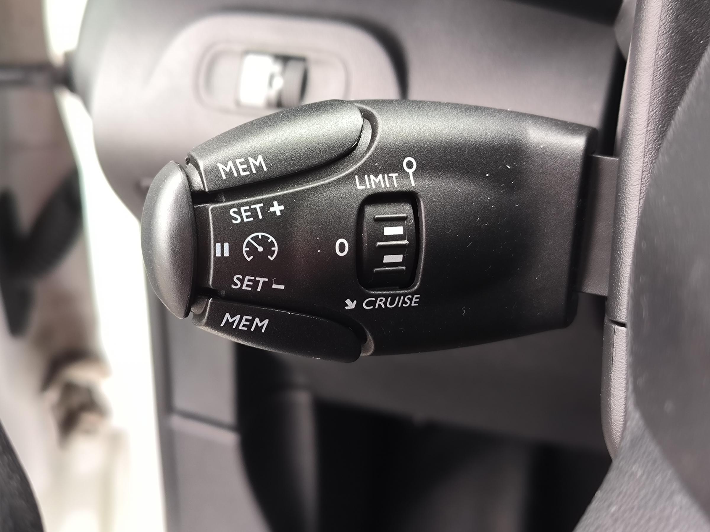 Citroën Berlingo, 2019 - pohled č. 16