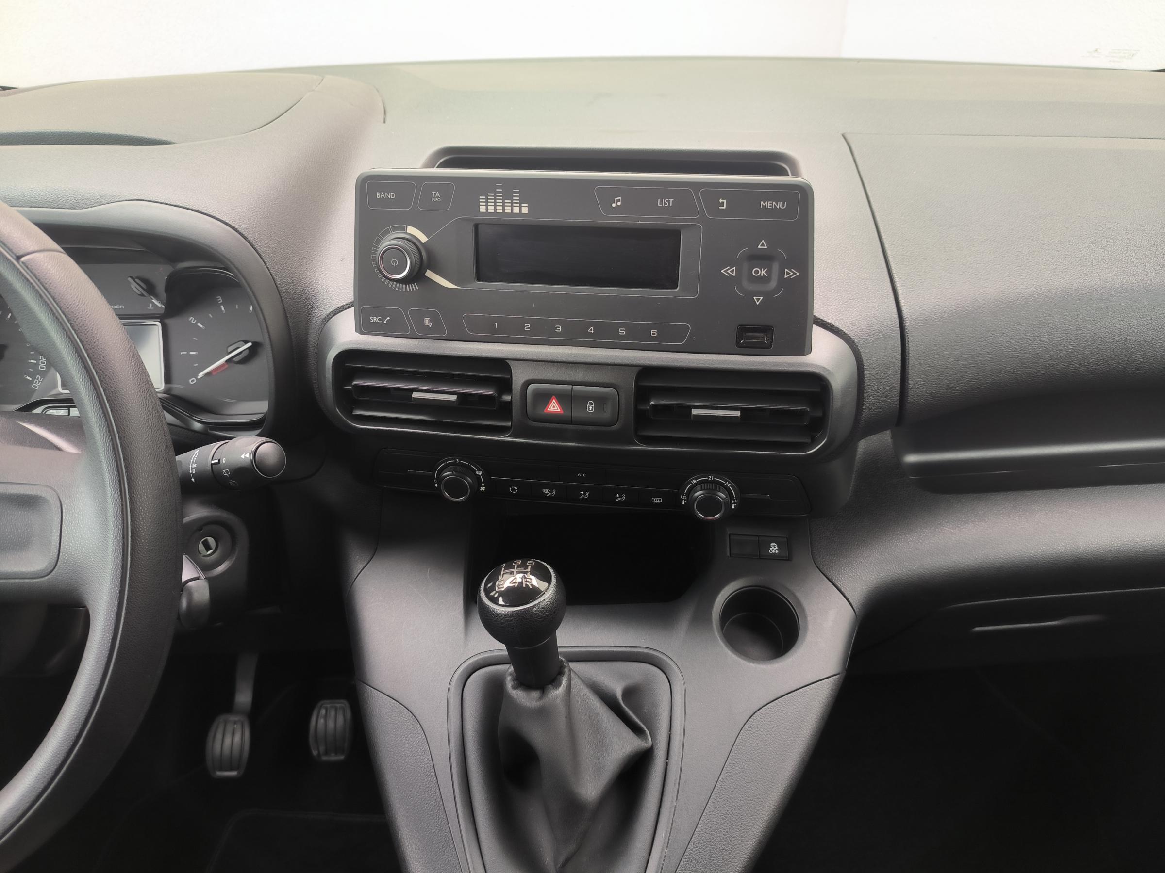 Citroën Berlingo, 2019 - pohled č. 9