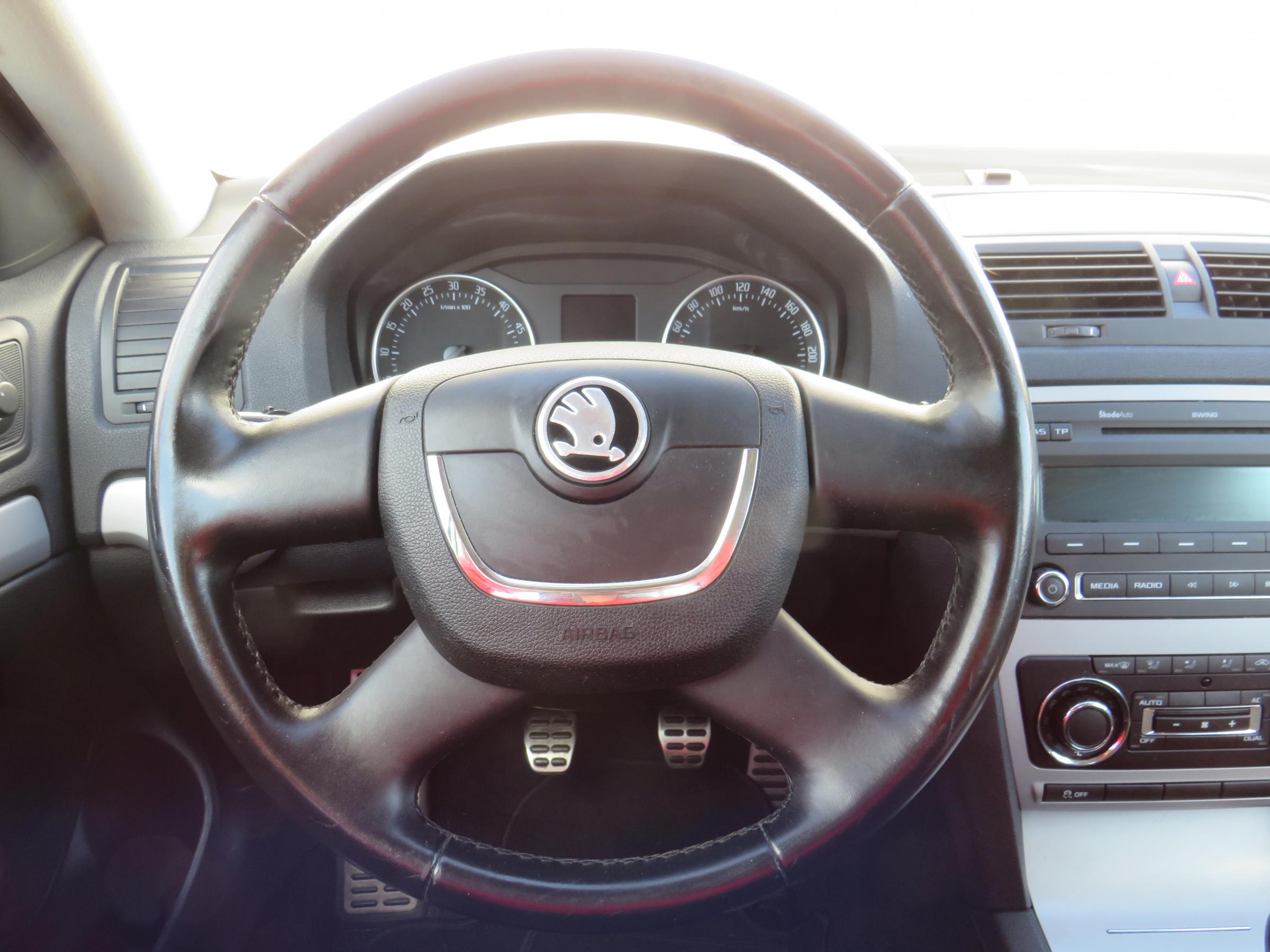 Škoda Octavia, 2012 - pohled č. 16