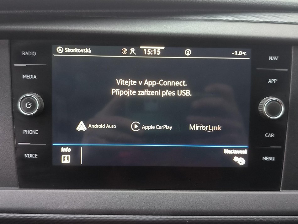 Volkswagen Transporter 2.0TDi  T6.1