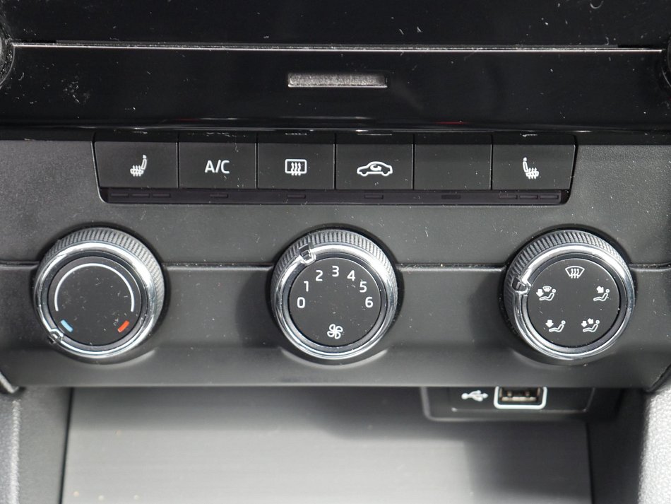 Škoda Octavia III 1.4 TSI 