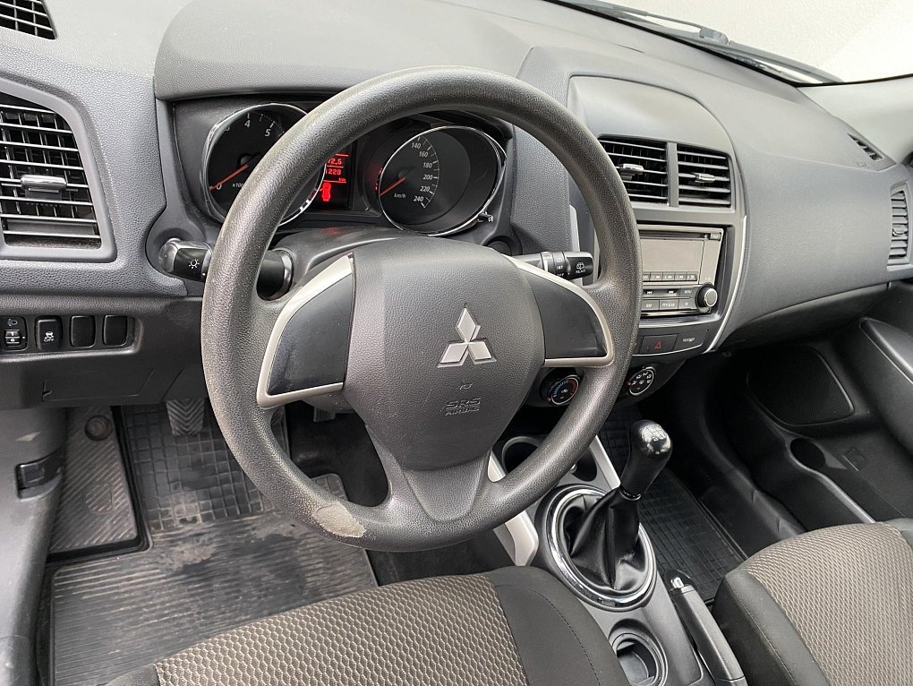Mitsubishi ASX 1.6 i 