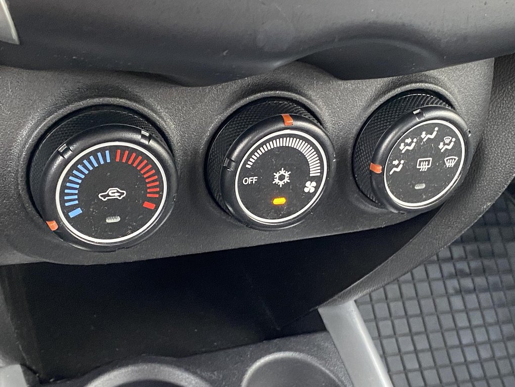 Mitsubishi ASX 1.6 i 