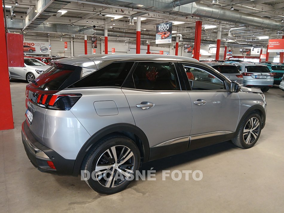 Peugeot 3008 1.5 HDi 