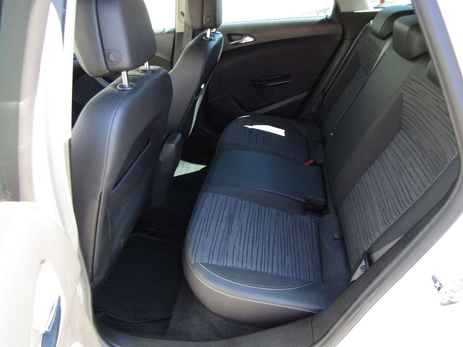 Opel Astra 1.6 CDTi 