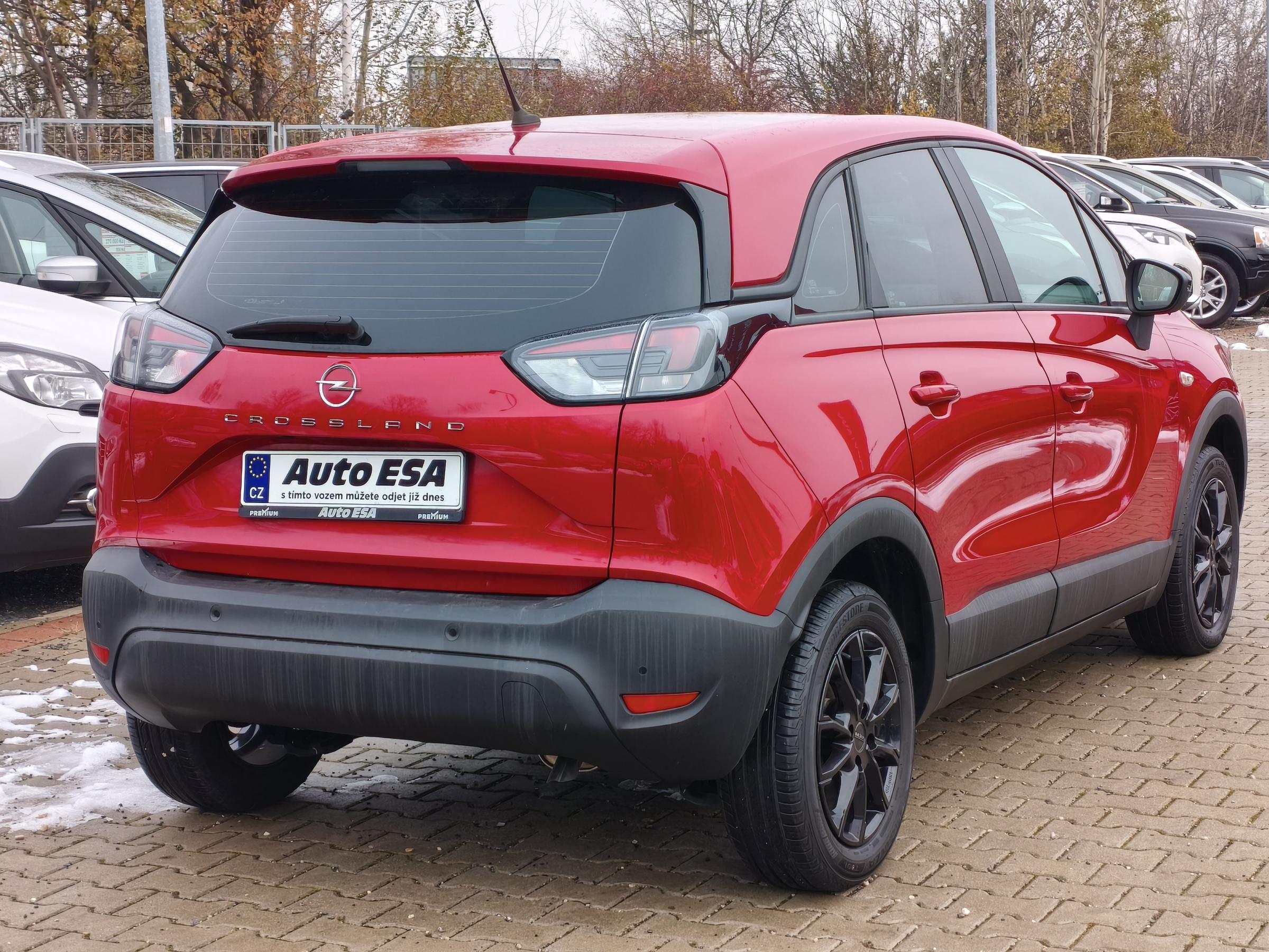 Opel Crossland, 2022 - pohled č. 4
