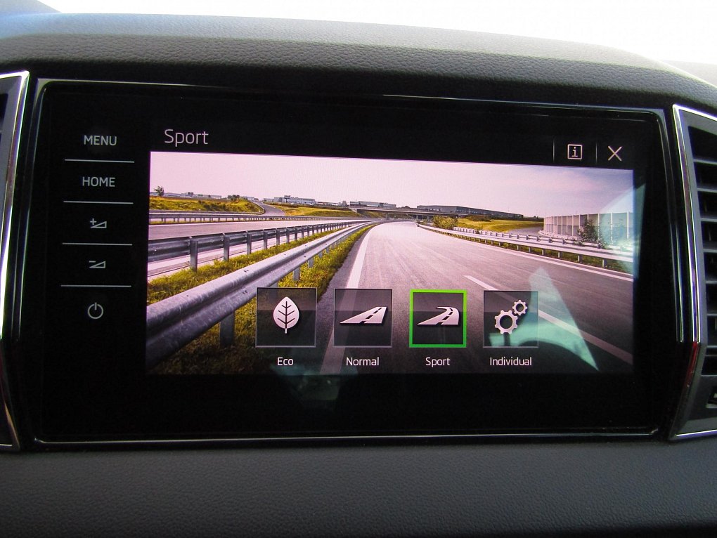 Škoda Karoq 1.5 TSi Style